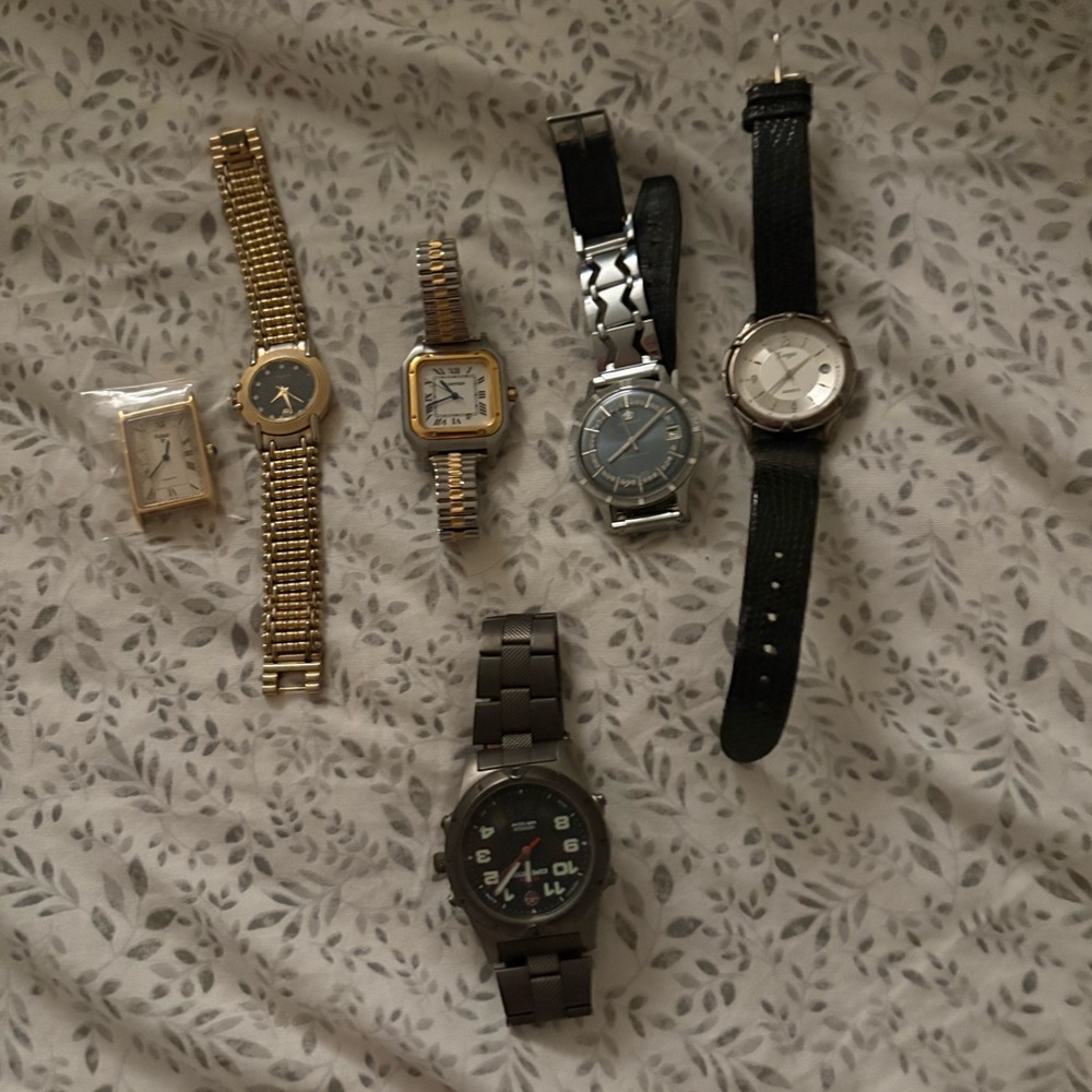 Watch lot mix of brands